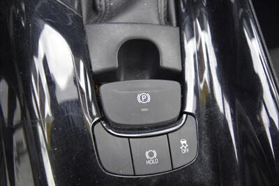 2021 Toyota C-HR XLE Premium   - Photo 23 - Midway City, CA 92655