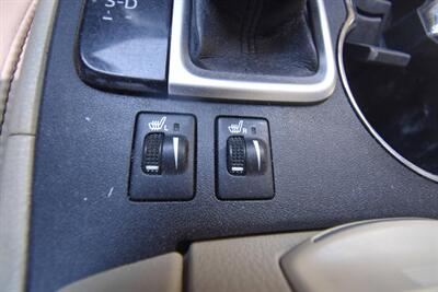 2017 Toyota Highlander XLE - Photo 13 - Midway City, CA 92655