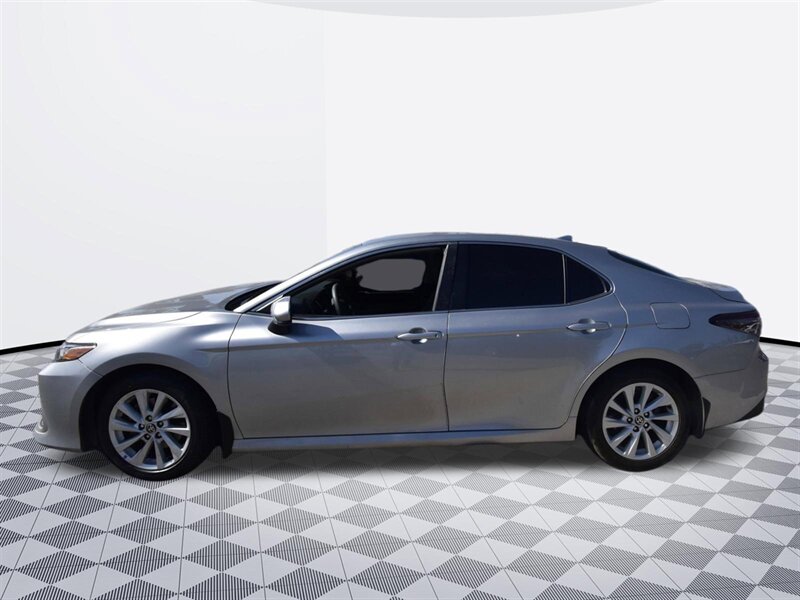 2023 Toyota Camry LE   - Photo 2 - Midway City, CA 92655