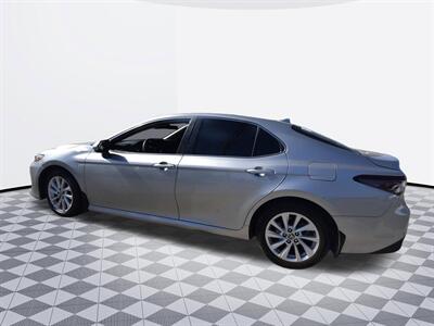 2023 Toyota Camry LE   - Photo 3 - Midway City, CA 92655