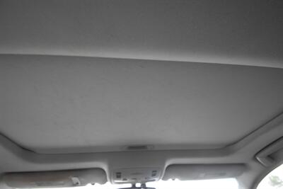 2013 Lexus ES 350 4dr Sdn - Photo 15 - Midway City, CA 92655