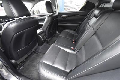 2013 Lexus ES 350 4dr Sdn - Photo 9 - Midway City, CA 92655