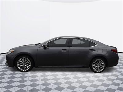 2013 Lexus ES 350 4dr Sdn - Photo 3 - Midway City, CA 92655