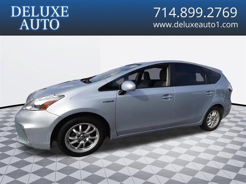 2012 Toyota Prius v Three - Photo 24 - Midway City, CA 92655