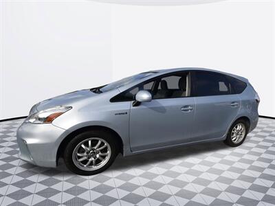 2012 Toyota Prius v Three   - Photo 5 - Midway City, CA 92655