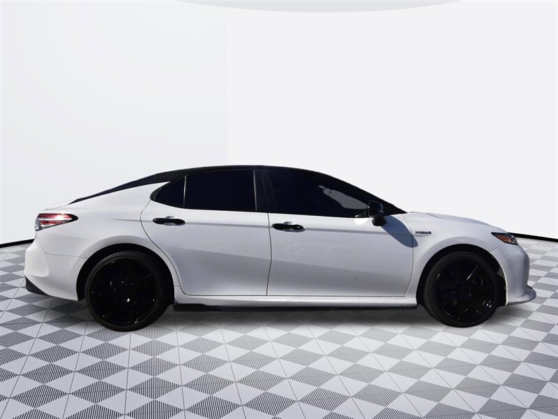 2020 Toyota Camry Hybrid Hybrid LE   - Photo 5 - Midway City, CA 92655