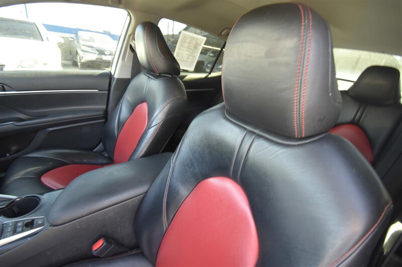 2020 Toyota Camry Hybrid Hybrid LE   - Photo 11 - Midway City, CA 92655