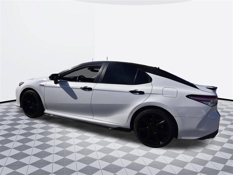 2020 Toyota Camry Hybrid Hybrid LE   - Photo 6 - Midway City, CA 92655