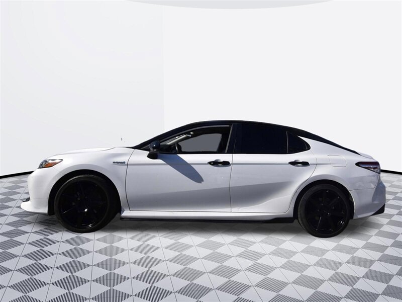 2020 Toyota Camry Hybrid Hybrid LE   - Photo 4 - Midway City, CA 92655