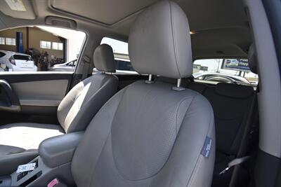 2009 Toyota RAV4 Ltd   - Photo 7 - Midway City, CA 92655