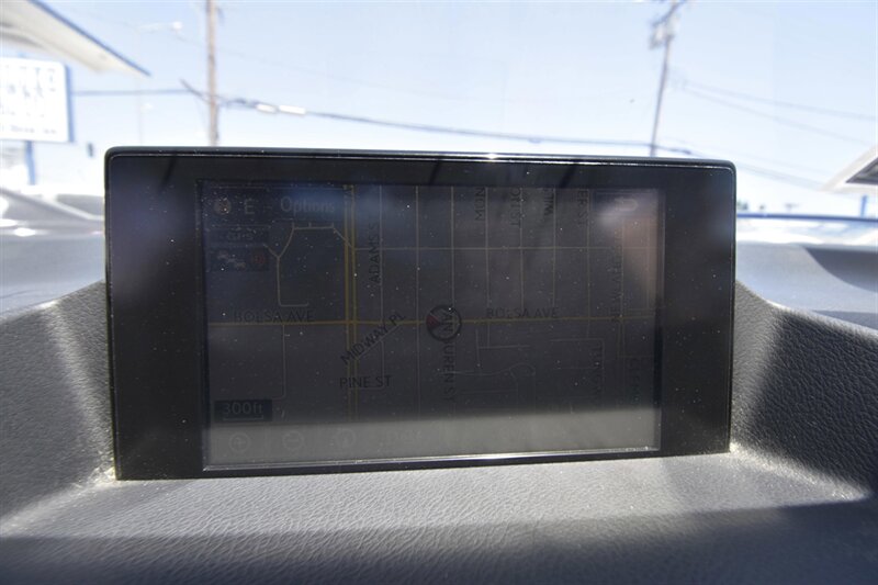 2016 Lexus CT 200h Hybrid   - Photo 10 - Midway City, CA 92655