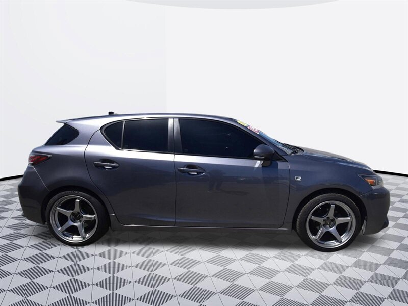 2016 Lexus CT 200h Hybrid   - Photo 6 - Midway City, CA 92655