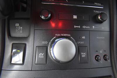 2016 Lexus CT 200h Hybrid   - Photo 11 - Midway City, CA 92655