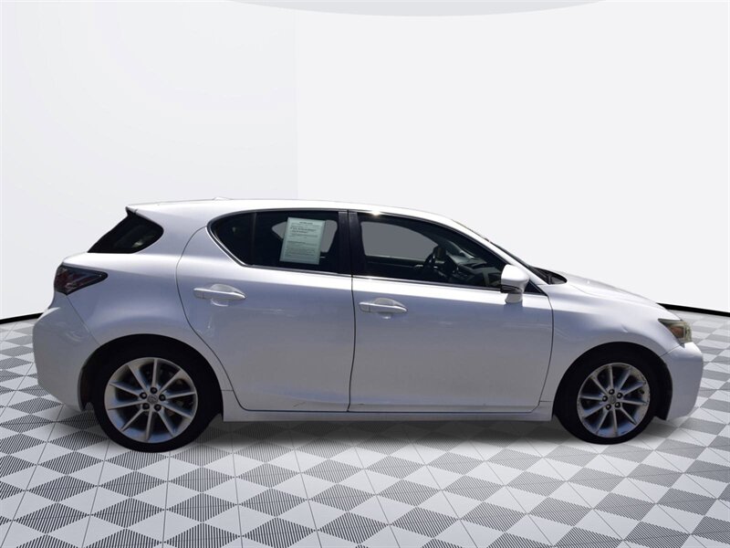 2012 Lexus CT 200h Premium   - Photo 5 - Midway City, CA 92655