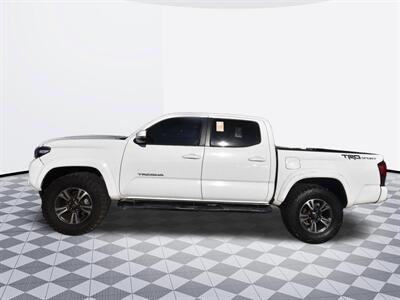2017 Toyota Tacoma TRD Sport   - Photo 6 - Midway City, CA 92655