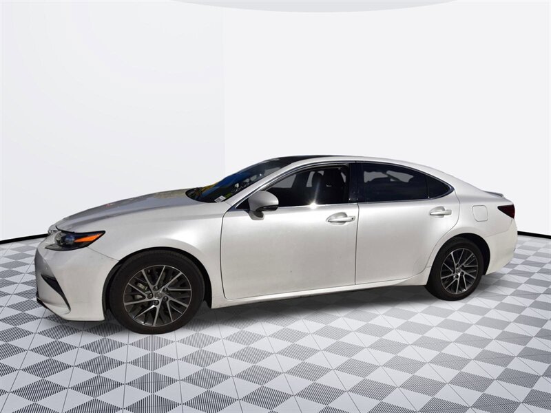 2016 Lexus ES 350 NAVIGATION   - Photo 6 - Midway City, CA 92655