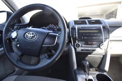 2012 Toyota Camry Hybrid LE - Photo 2 - Midway City, CA 92655