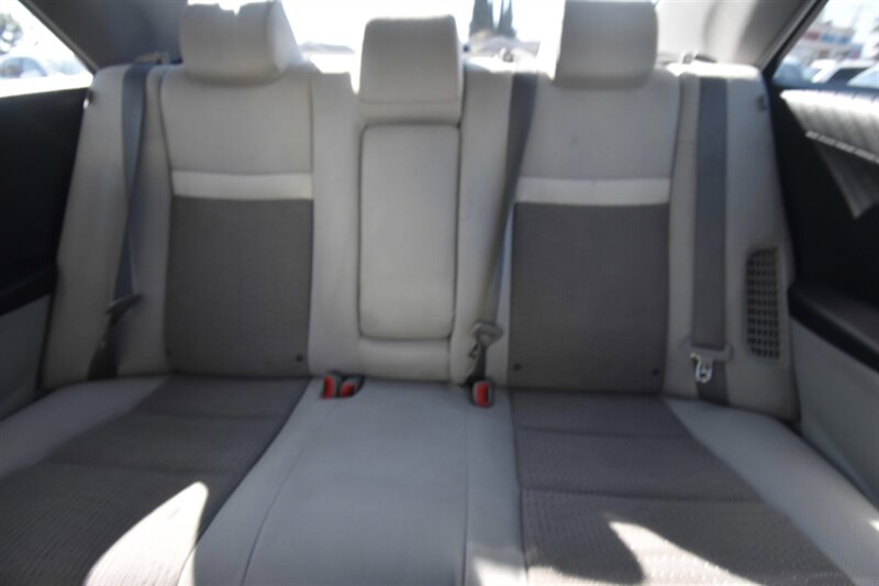 2012 Toyota Camry Hybrid LE - Photo 9 - Midway City, CA 92655