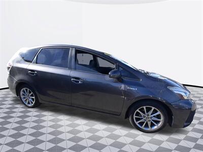 2015 Toyota Prius v Five - Photo 6 - Midway City, CA 92655