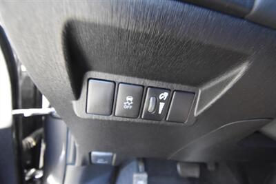 2015 Toyota Prius v Five - Photo 11 - Midway City, CA 92655