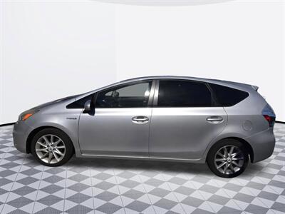 2012 Toyota Prius v Five - Photo 2 - Midway City, CA 92655
