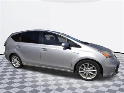 2012 Toyota Prius v Five - Photo 6 - Midway City, CA 92655