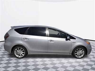 2012 Toyota Prius v Five - Photo 5 - Midway City, CA 92655