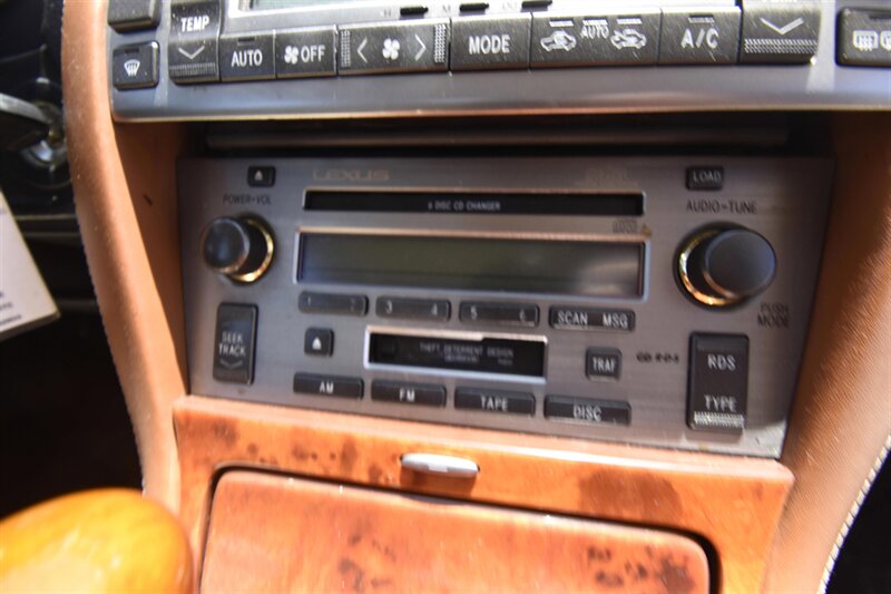 2004 Lexus SC 430 NAVIGATION   - Photo 12 - Midway City, CA 92655