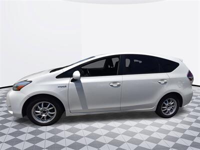 2017 Toyota Prius v Two   - Photo 7 - Midway City, CA 92655