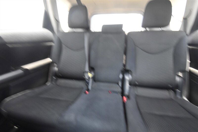 2017 Toyota Prius v Two   - Photo 9 - Midway City, CA 92655