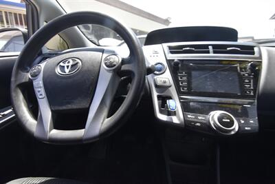 2017 Toyota Prius v Two   - Photo 8 - Midway City, CA 92655
