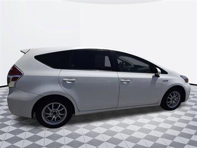 2017 Toyota Prius v Two   - Photo 6 - Midway City, CA 92655