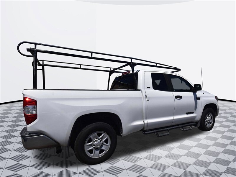 2019 Toyota Tundra SR5   - Photo 6 - Midway City, CA 92655