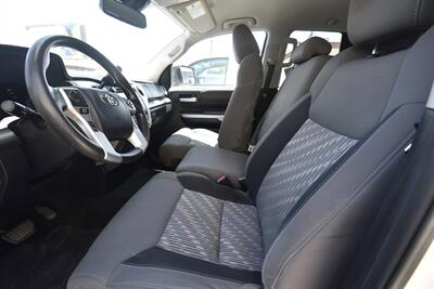 2019 Toyota Tundra SR5   - Photo 11 - Midway City, CA 92655