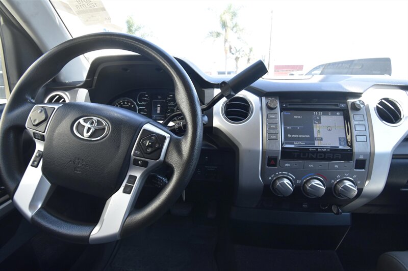 2019 Toyota Tundra SR5   - Photo 10 - Midway City, CA 92655