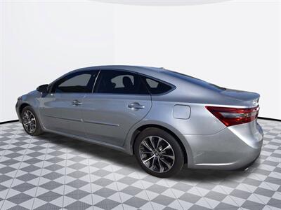2018 Toyota Avalon XLE Premium - Photo 2 - Midway City, CA 92655