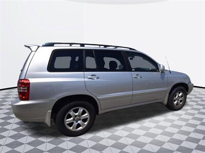 2002 Toyota Highlander   - Photo 3 - Midway City, CA 92655