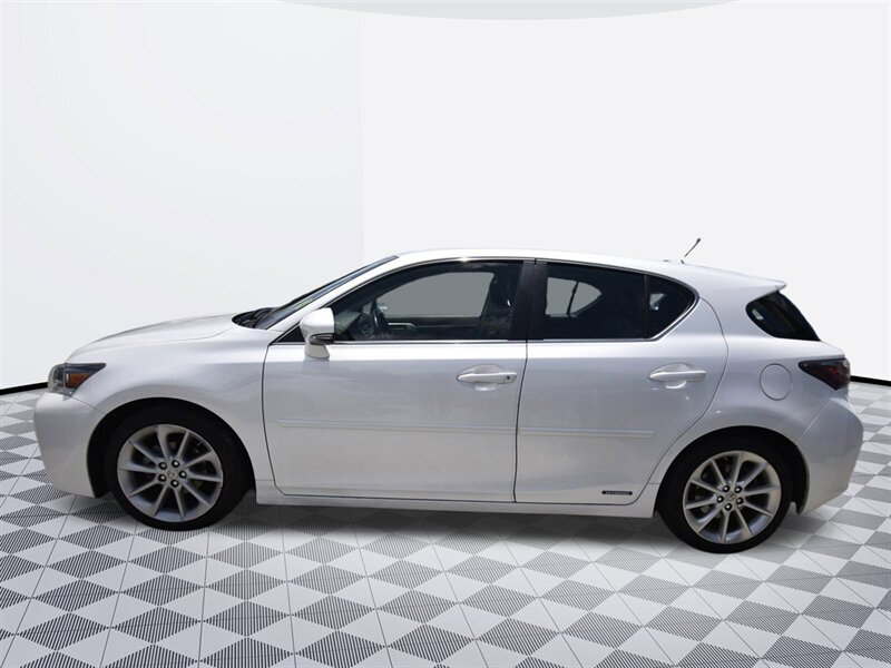 2013 Lexus CT 200h Hybrid   - Photo 4 - Midway City, CA 92655