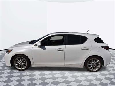 2013 Lexus CT 200h Hybrid   - Photo 2 - Midway City, CA 92655