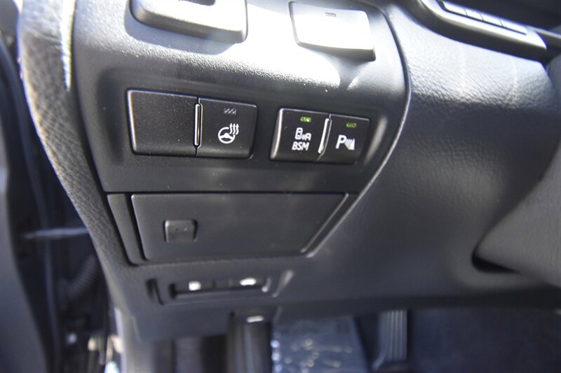 2015 Lexus LS 460 NAVIGATION   - Photo 13 - Midway City, CA 92655