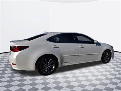 2018 Lexus ES 300h ES 300h   - Photo 6 - Midway City, CA 92655