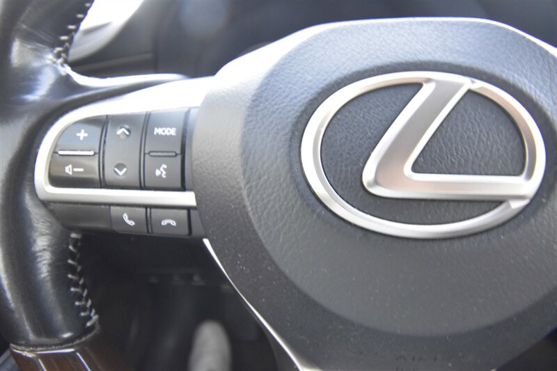 2018 Lexus ES 300h ES 300h   - Photo 15 - Midway City, CA 92655