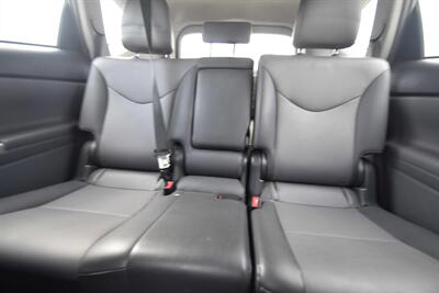 2015 Toyota Prius v Three   - Photo 9 - Midway City, CA 92655