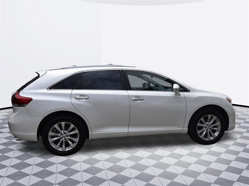 2013 Toyota Venza XLE - Photo 20 - Midway City, CA 92655