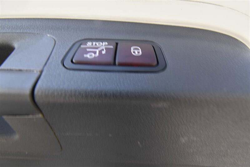 2020 Mercedes-Benz GLE GLE 350   - Photo 19 - Midway City, CA 92655