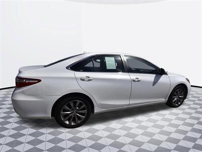 2017 Toyota Camry XLE V6 - Photo 4 - Midway City, CA 92655