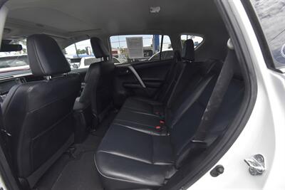 2017 Toyota RAV4 Platinum*LEATHER SEATS   - Photo 8 - Midway City, CA 92655