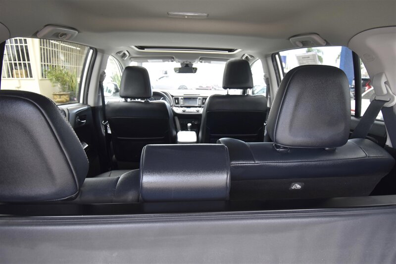 2017 Toyota RAV4 Platinum*LEATHER SEATS   - Photo 15 - Midway City, CA 92655