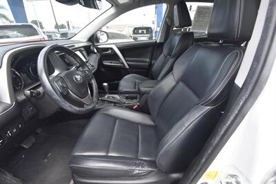 2017 Toyota RAV4 Platinum*LEATHER SEATS   - Photo 7 - Midway City, CA 92655