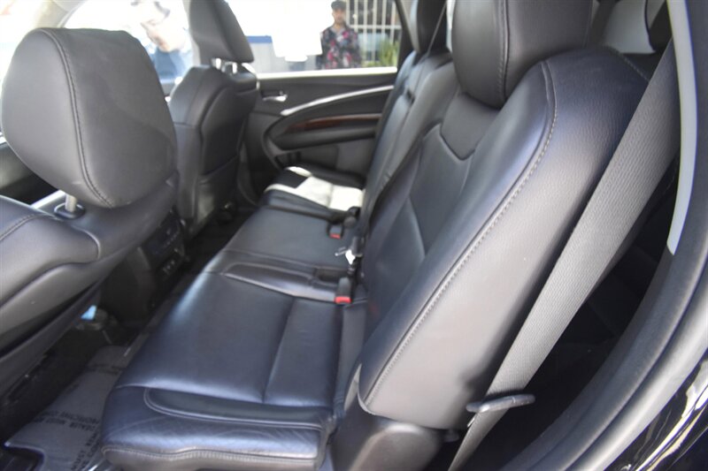 2017 Acura MDX w/Technology Pkg   - Photo 10 - Midway City, CA 92655